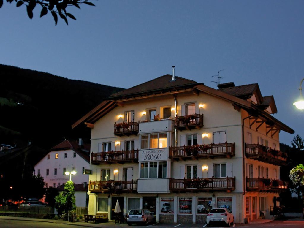 Residence Rose Innichen Zimmer foto